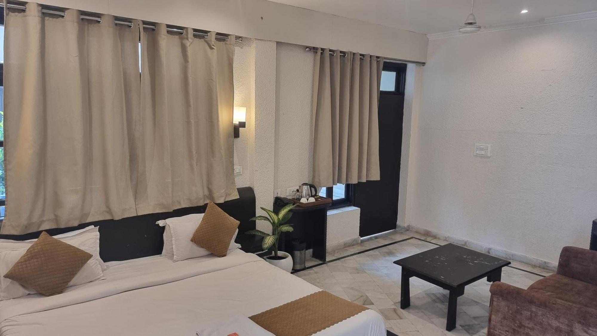 Around Stays-Prana Wellness Resort Rishīkesh Zewnętrze zdjęcie